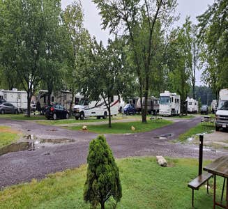 Camper-submitted photo from Country Bend Campground