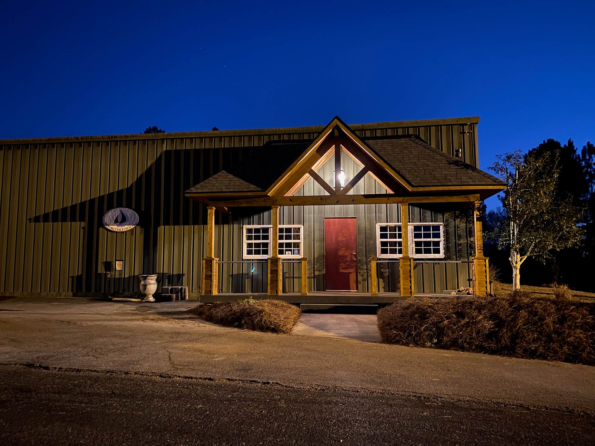 Camping near COE Hartwell Lake Poplar Springs: Lake Greenwood Motorcoach Resort, Ninety Six, South Carolina