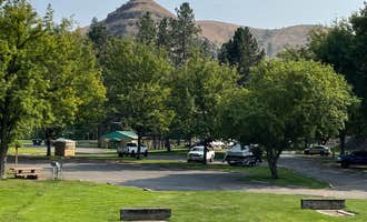 Camping near Hells Canyon Recreation Area - Woodhead Campground: Copperfield Park, Oxbow, Oregon
