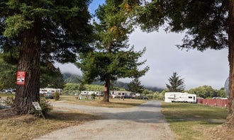 Camping near Gold Bluffs Beach Campground — Prairie Creek Redwoods State Park: Riverside RV Park, Klamath, California