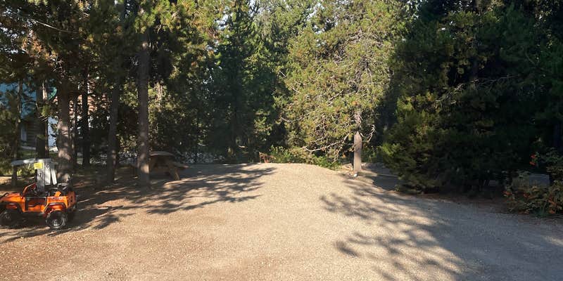 Camper submitted image from Lakeside Lodge & Resort