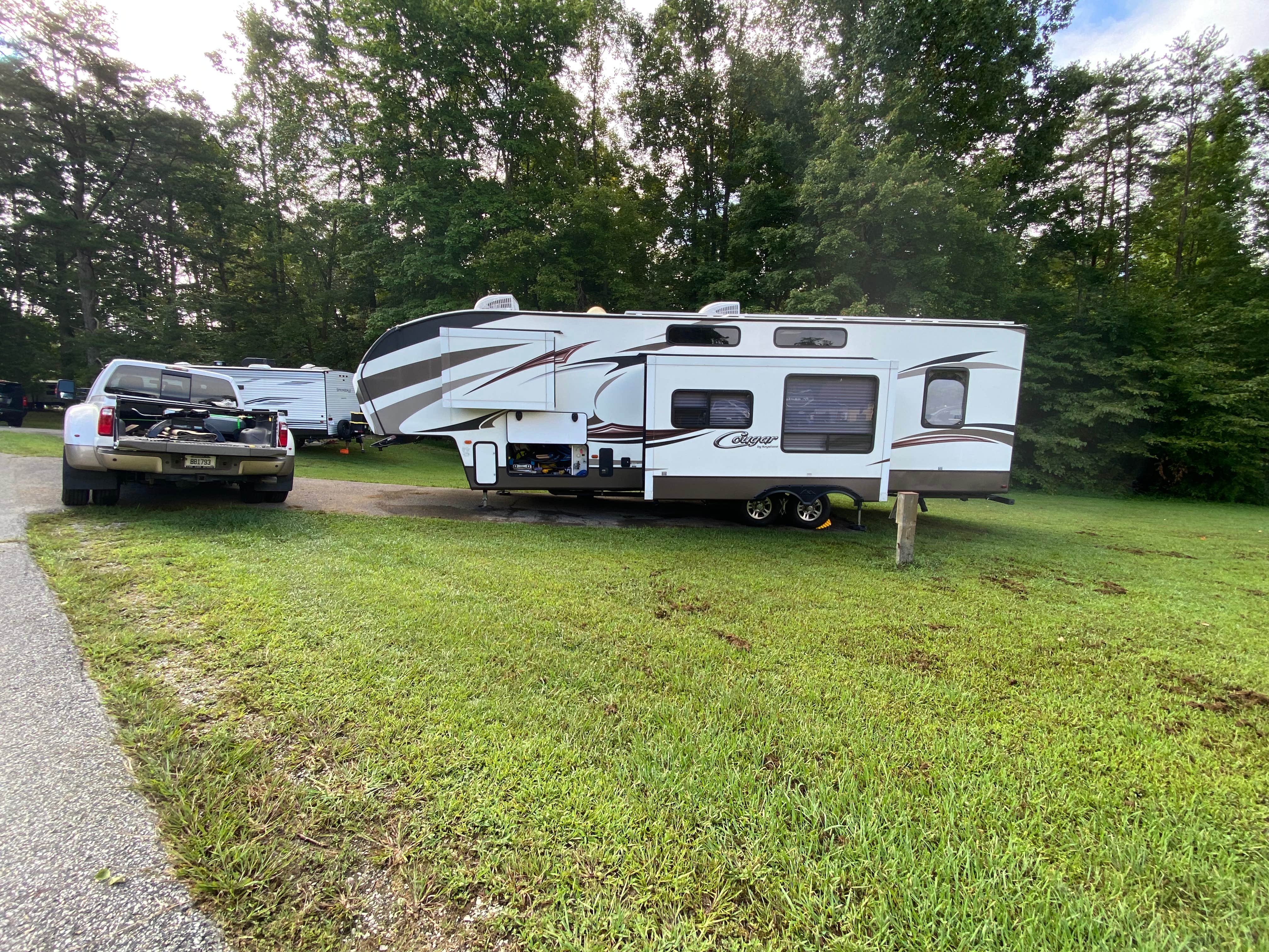 Camper submitted image from Grayson Lake State Park Campground - 4