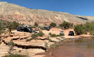 Javier B.'s photo at Toquerville Falls Primitive near New Harmony, UT