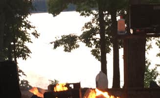 Felicia W.'s photo at Baileys Point near Westmoreland, TN