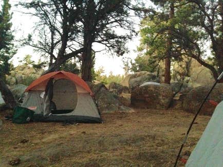 Les R.'s photo of tent camping at Holcomb Valley Climbers Camp near Crestline, CA