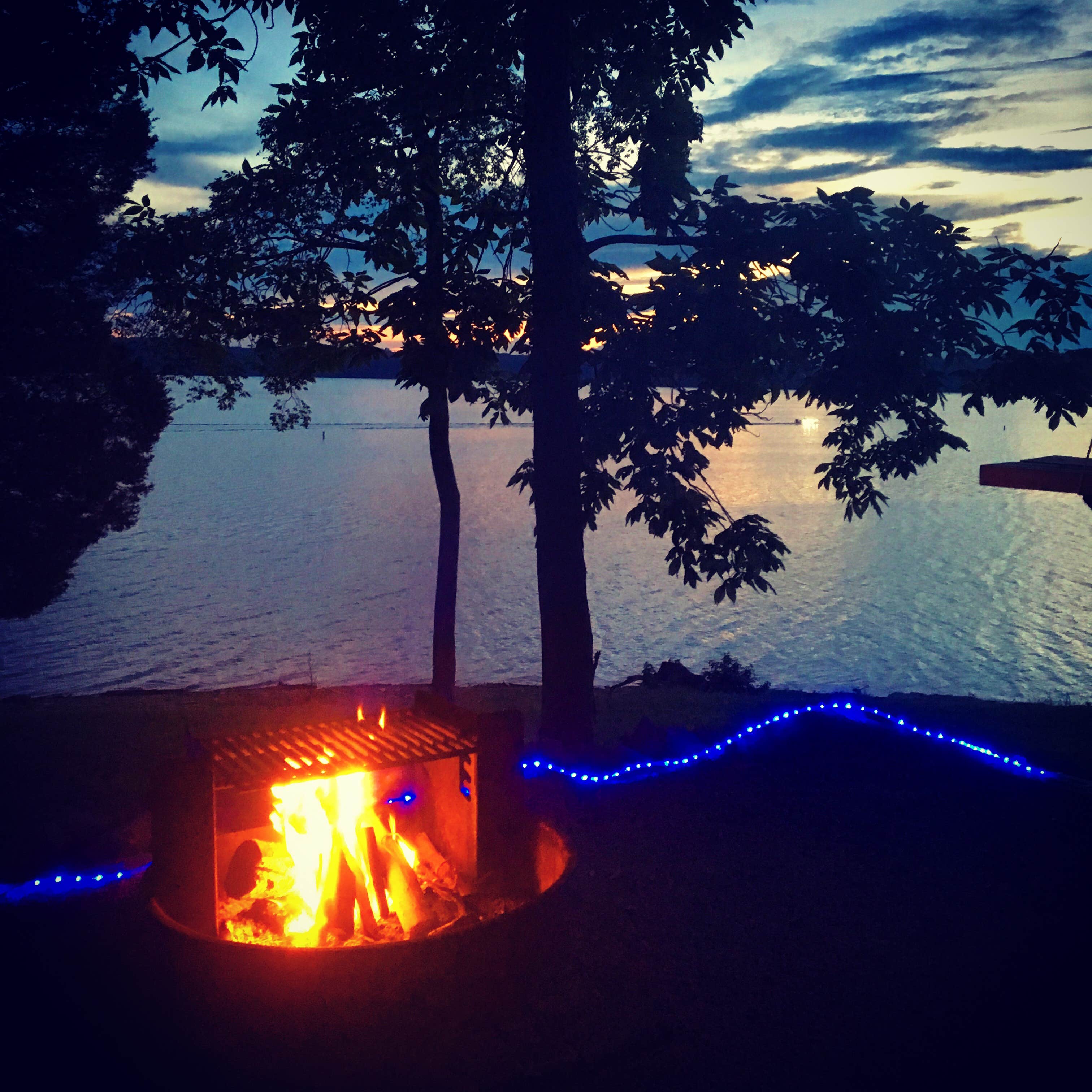 Camper submitted image from Baileys Point - 3