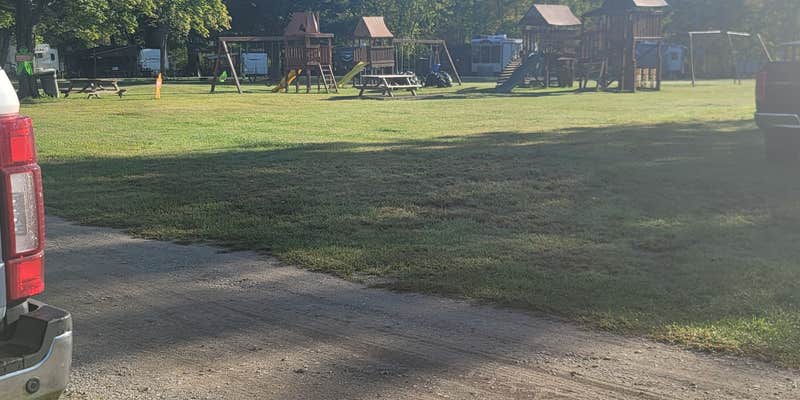 Camper submitted image from Shangri La By The Lake Campground