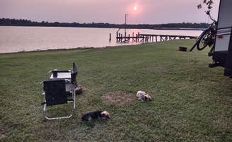 Duwana P.'s photo of camping with pets at Birdsville Riverside RV Park near Paducah, KY