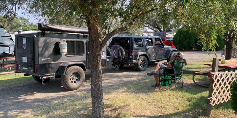 Camper submitted image from Overnite RV Park