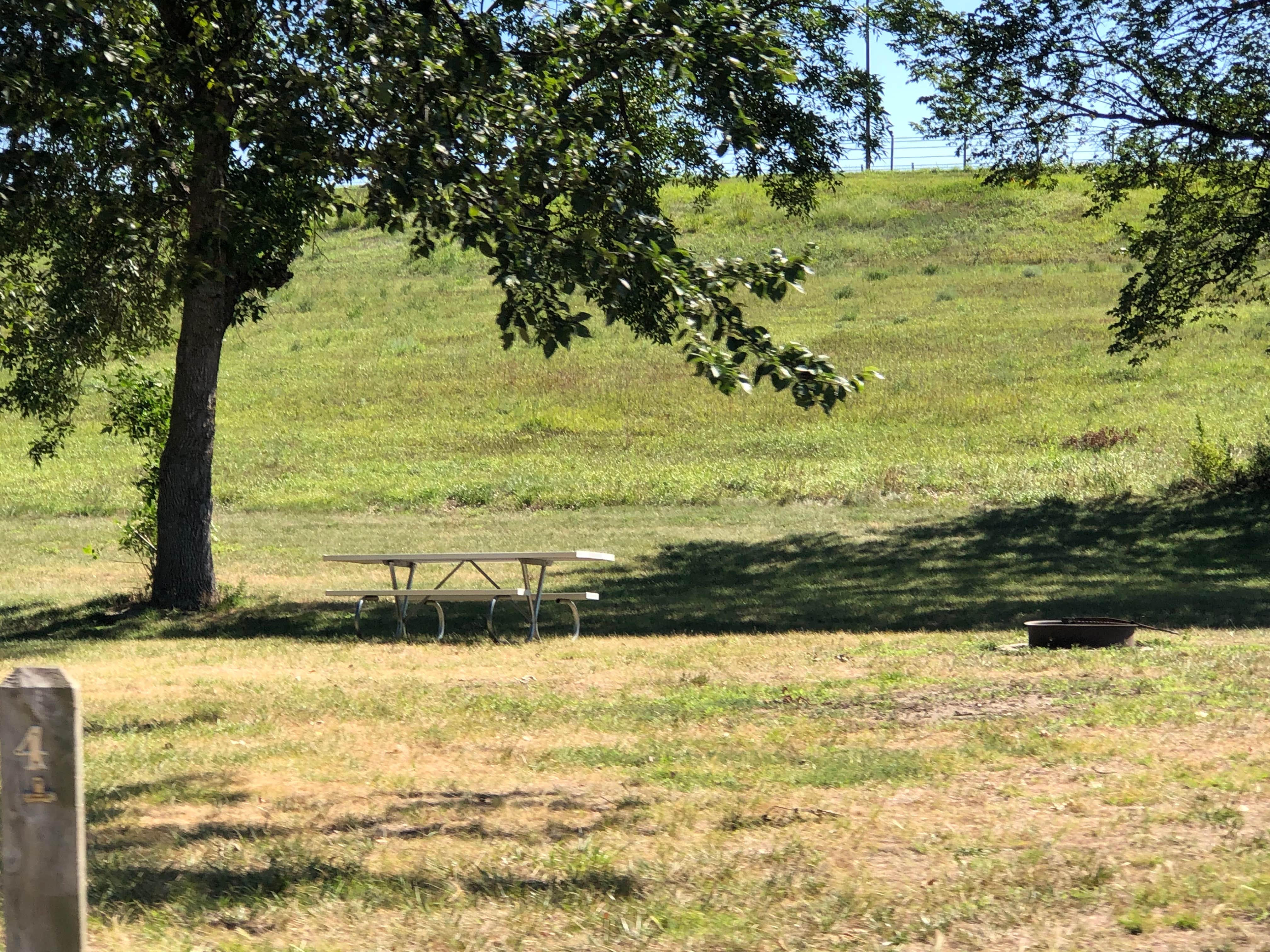 South Shore Lakeside Use Area Camping | Lake Andes, South Dakota