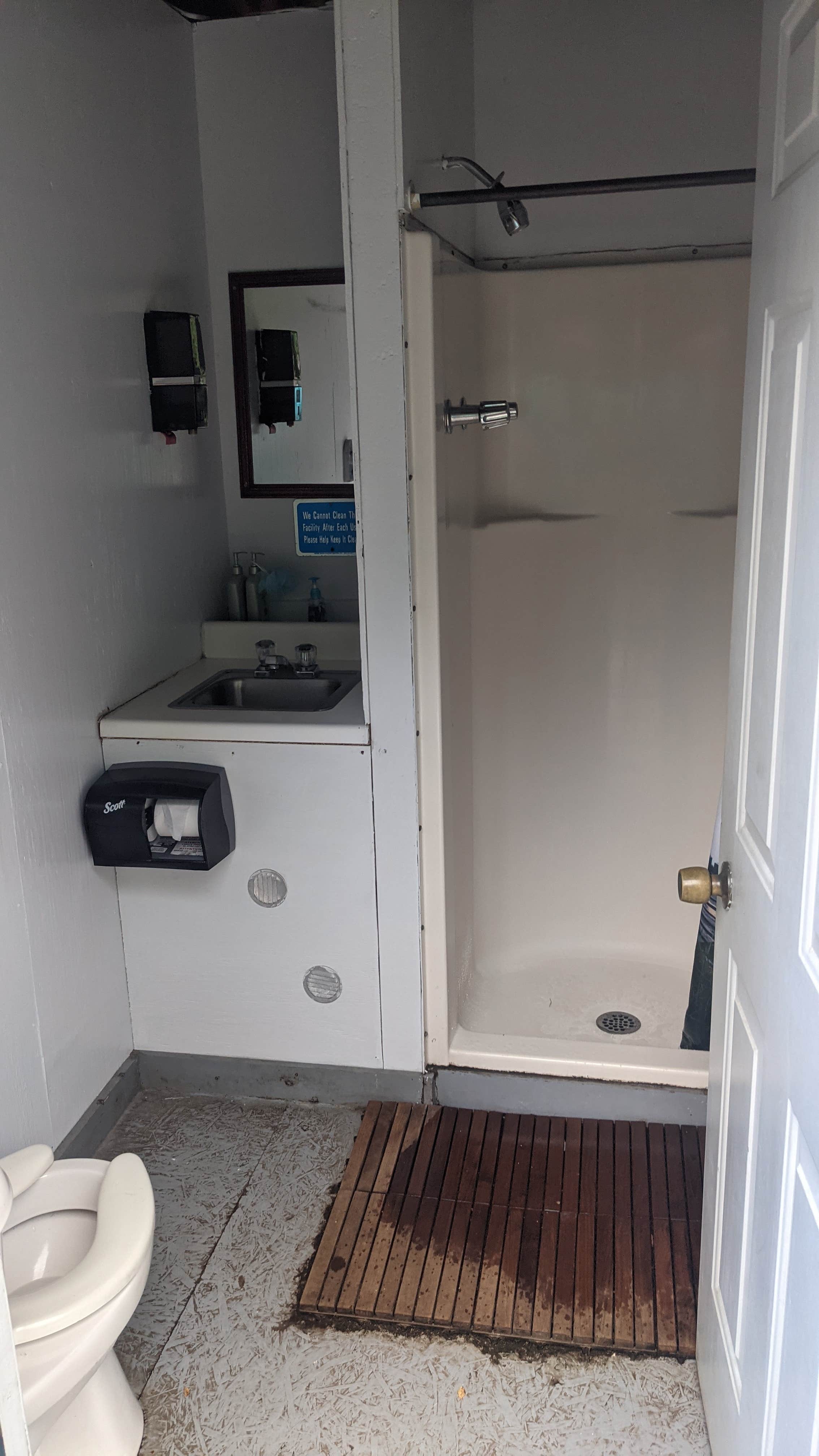 Camper submitted image from Draper’s Acres - 4