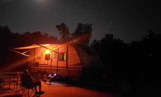 Camping near Old 66 Hwy RV Park: Water-Zoo Campground, Foss, Oklahoma