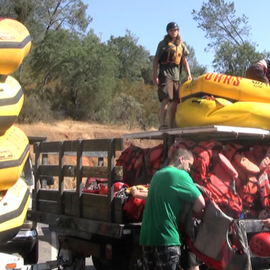 Loading up the rafts