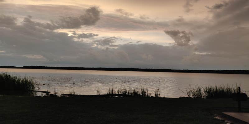 Camper submitted image from Lake Columbia RV Park