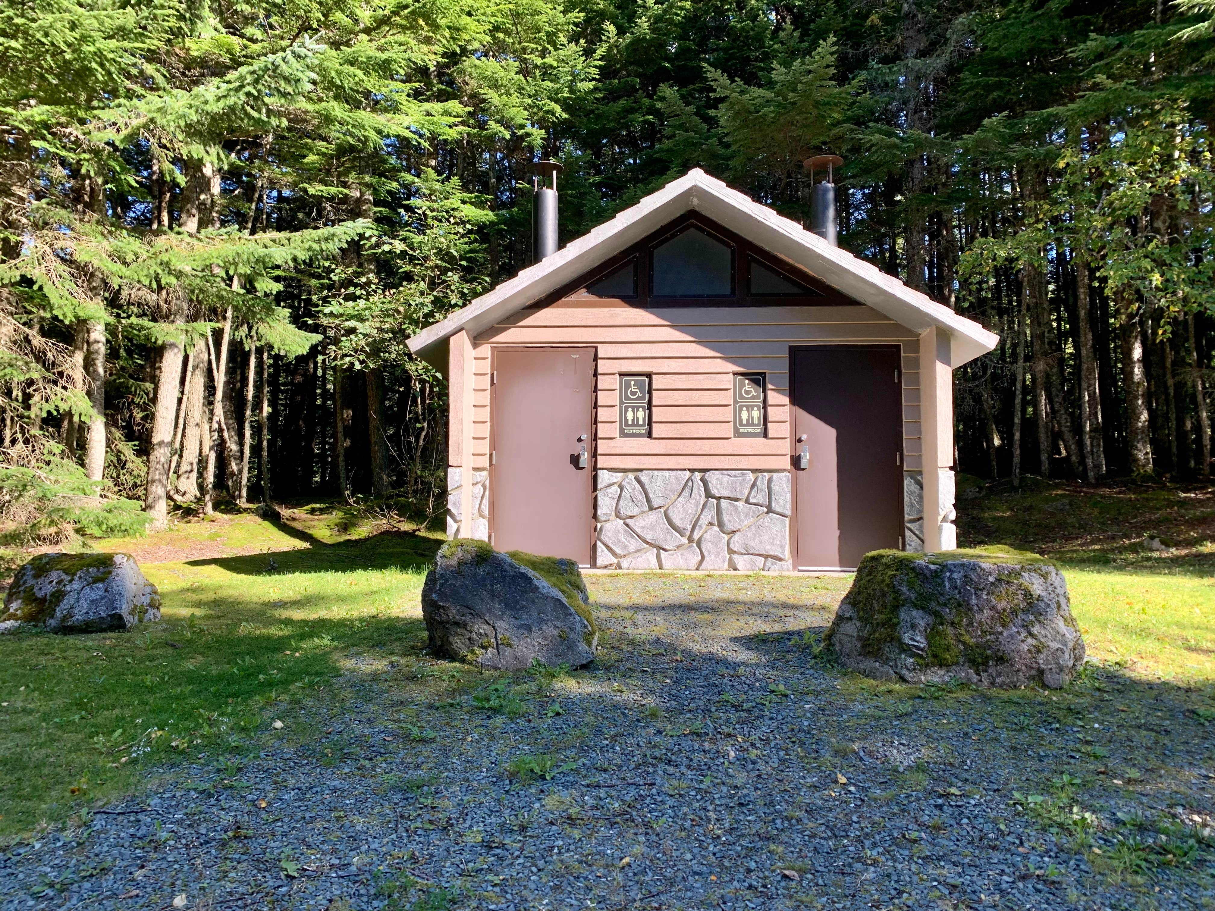 Camper submitted image from Chilkat Bald Eagle Preserve - 4