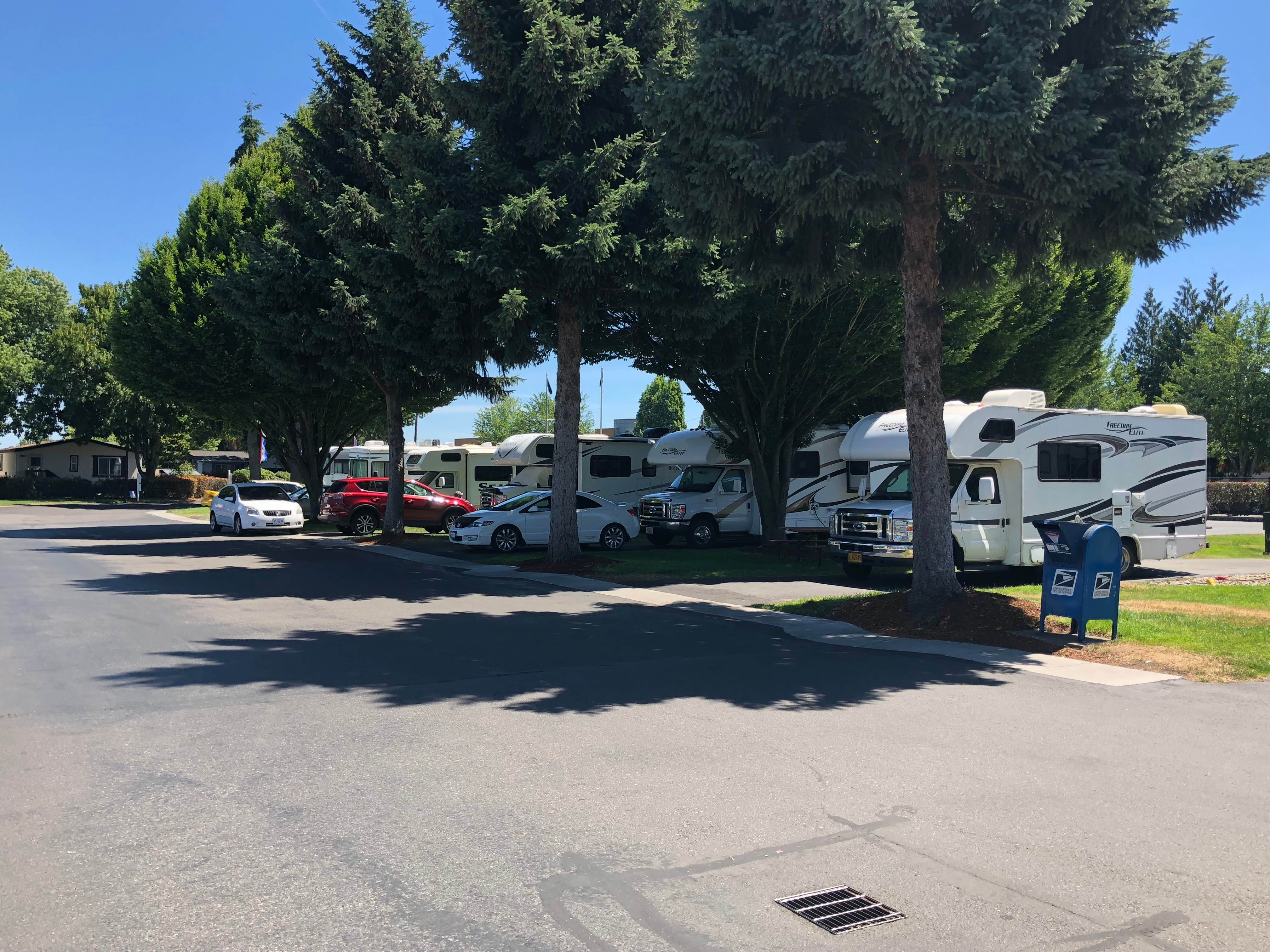 Brian C.'s photo of rv camping at Jantzen Beach RV Park near Damascus, OR
