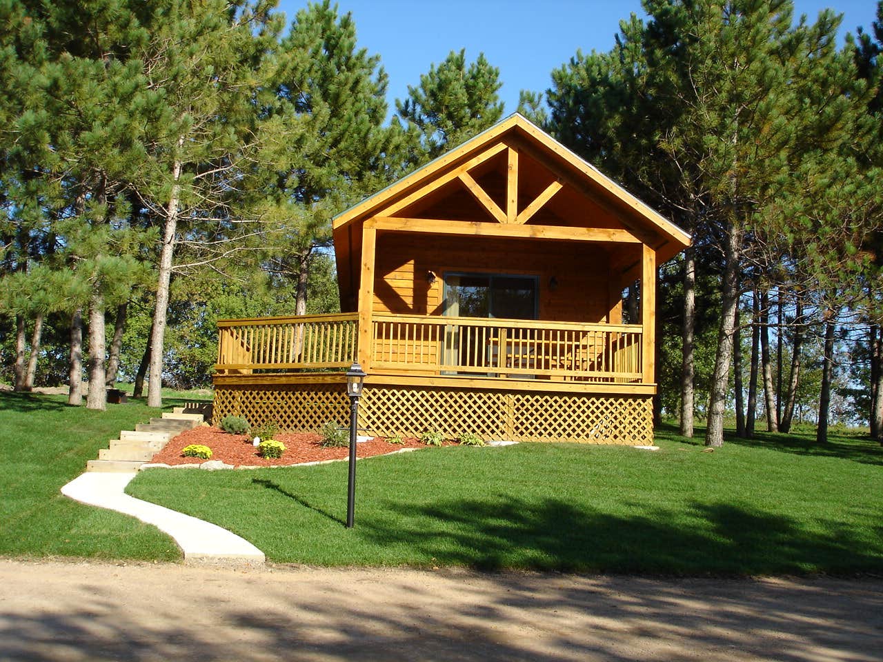 Camping near Stargazen Retreat Center: Stoney Creek RV Resort, Augusta, Wisconsin