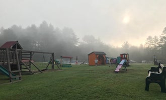 Camping near Peacock : Crazy Horse Family Campground, Littleton, New Hampshire