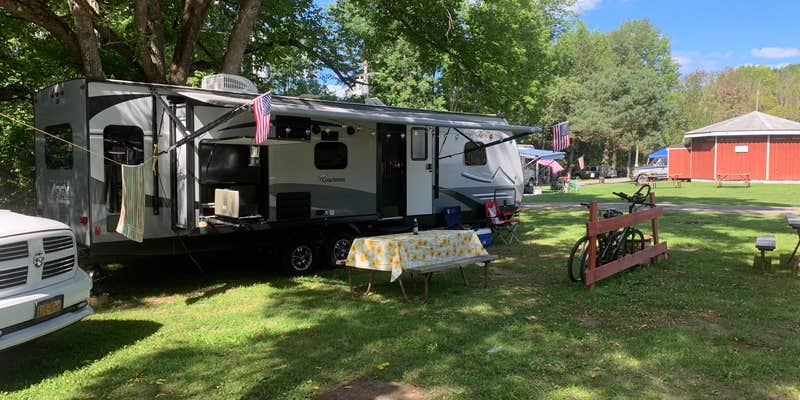 Camper submitted image from Belvedere Lake Resort