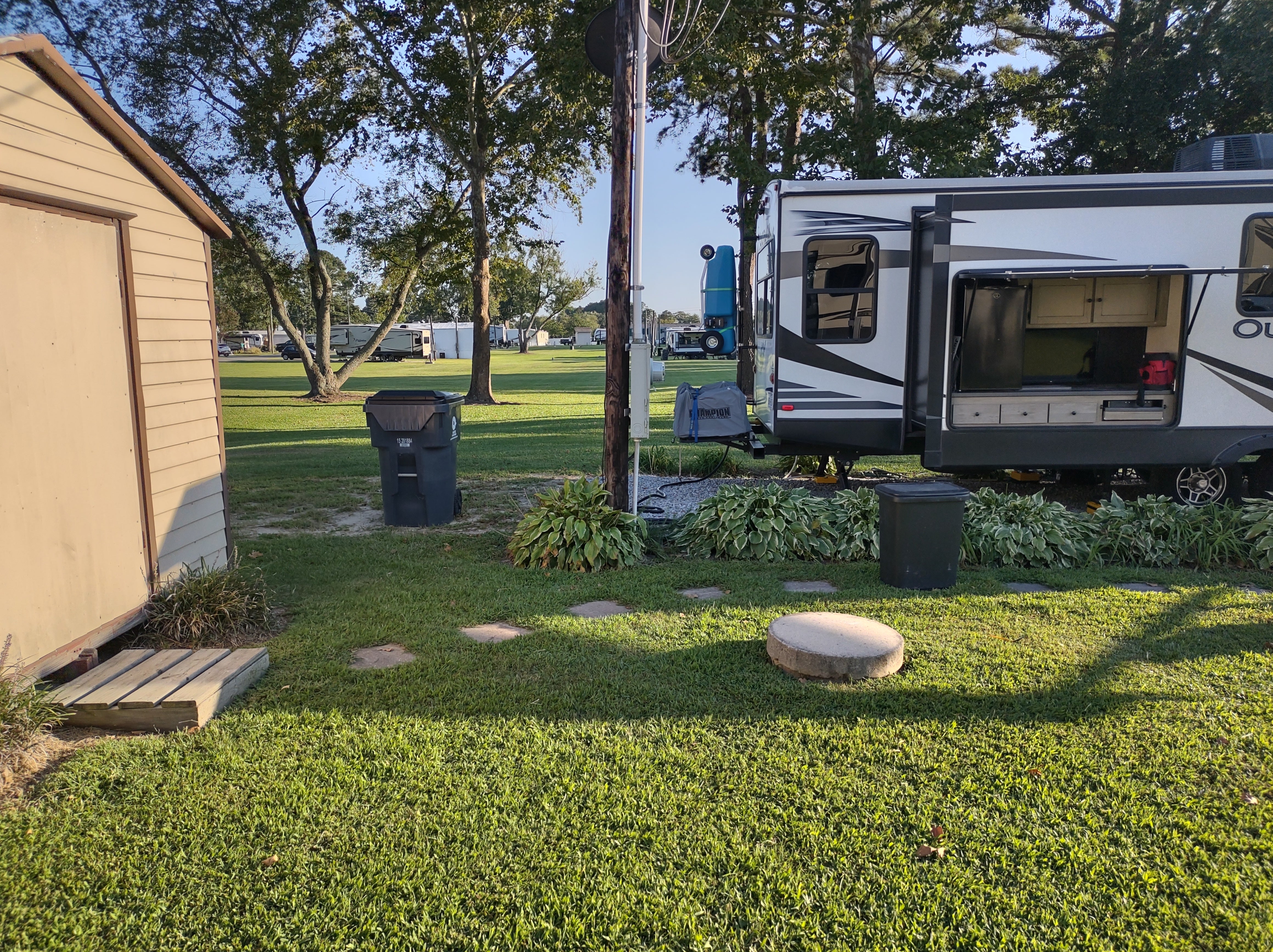 Camper submitted image from Coopers RV Park - 4