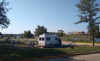 Camping near Browns Lake Bigelow Park Woodbury County Park: Scenic Park , Sioux City, Nebraska