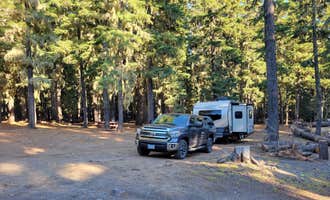 Camping near Irish & Taylor Lakes: Harralson Horse Campground, Deschutes National Forest, Oregon