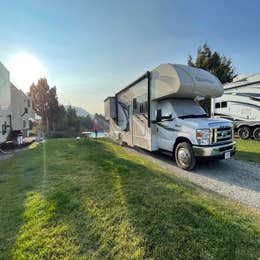 Yellowstone Edge RV Park