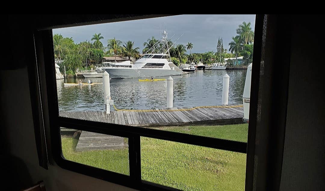 Camper submitted image from Yacht Haven Park & Marina - 2