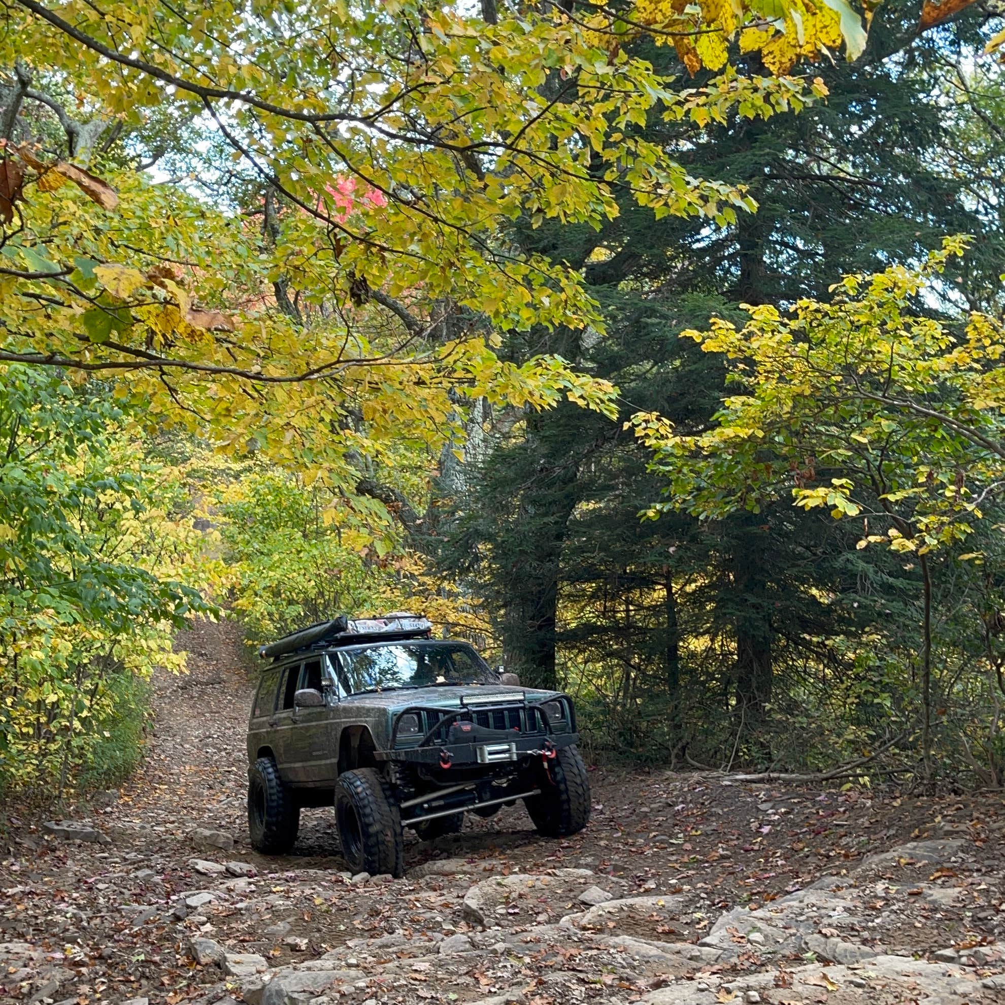 Flagpole Knob Camping Brandywine, VA
