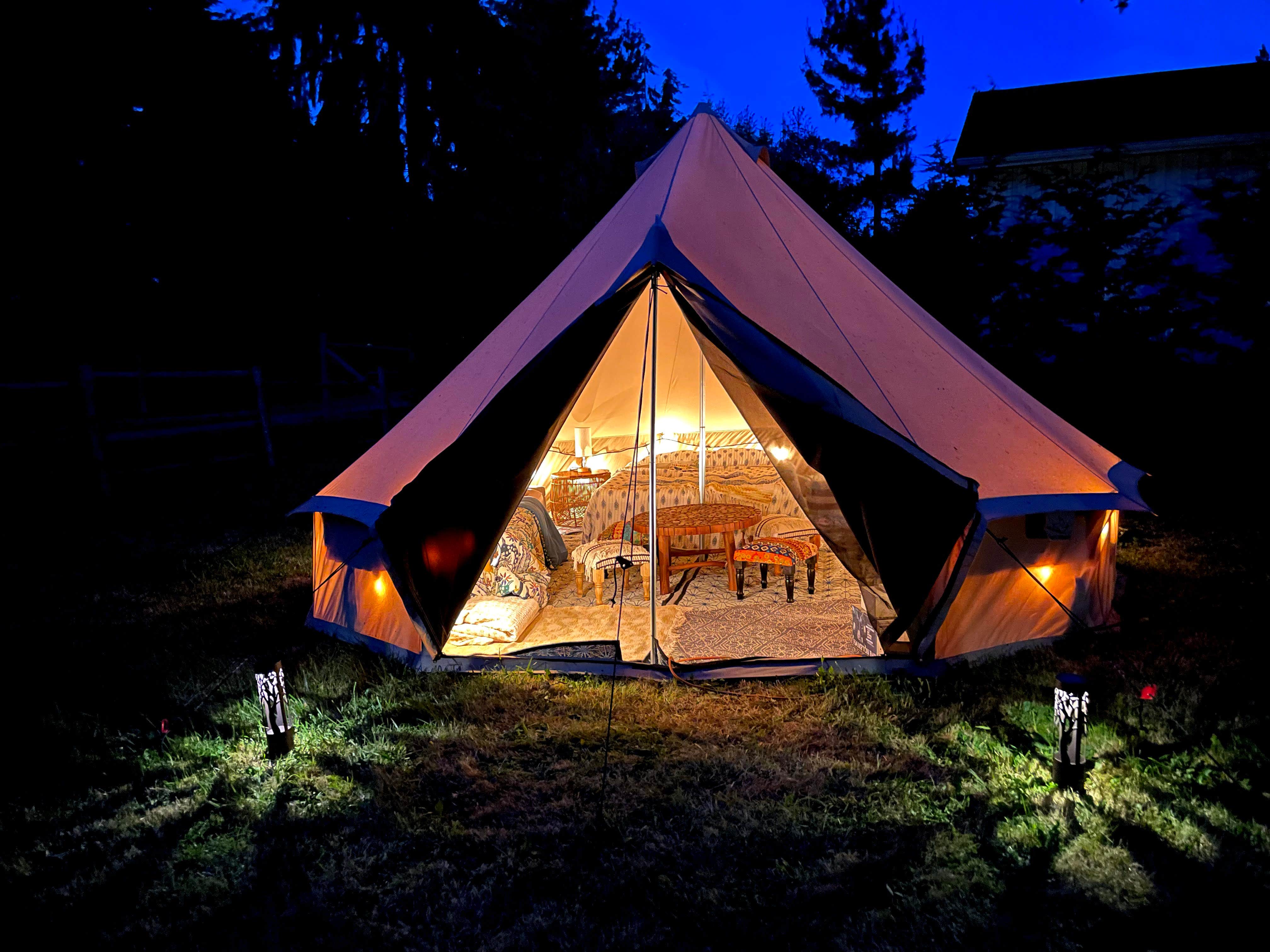 Camping near Olympic Peninsula-Port Angeles KOA: Sequim Glamping, Carlsborg, Washington