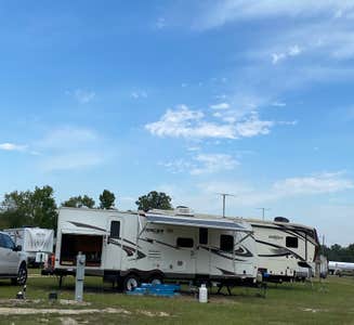 Camper-submitted photo from Happy Trails RV Park