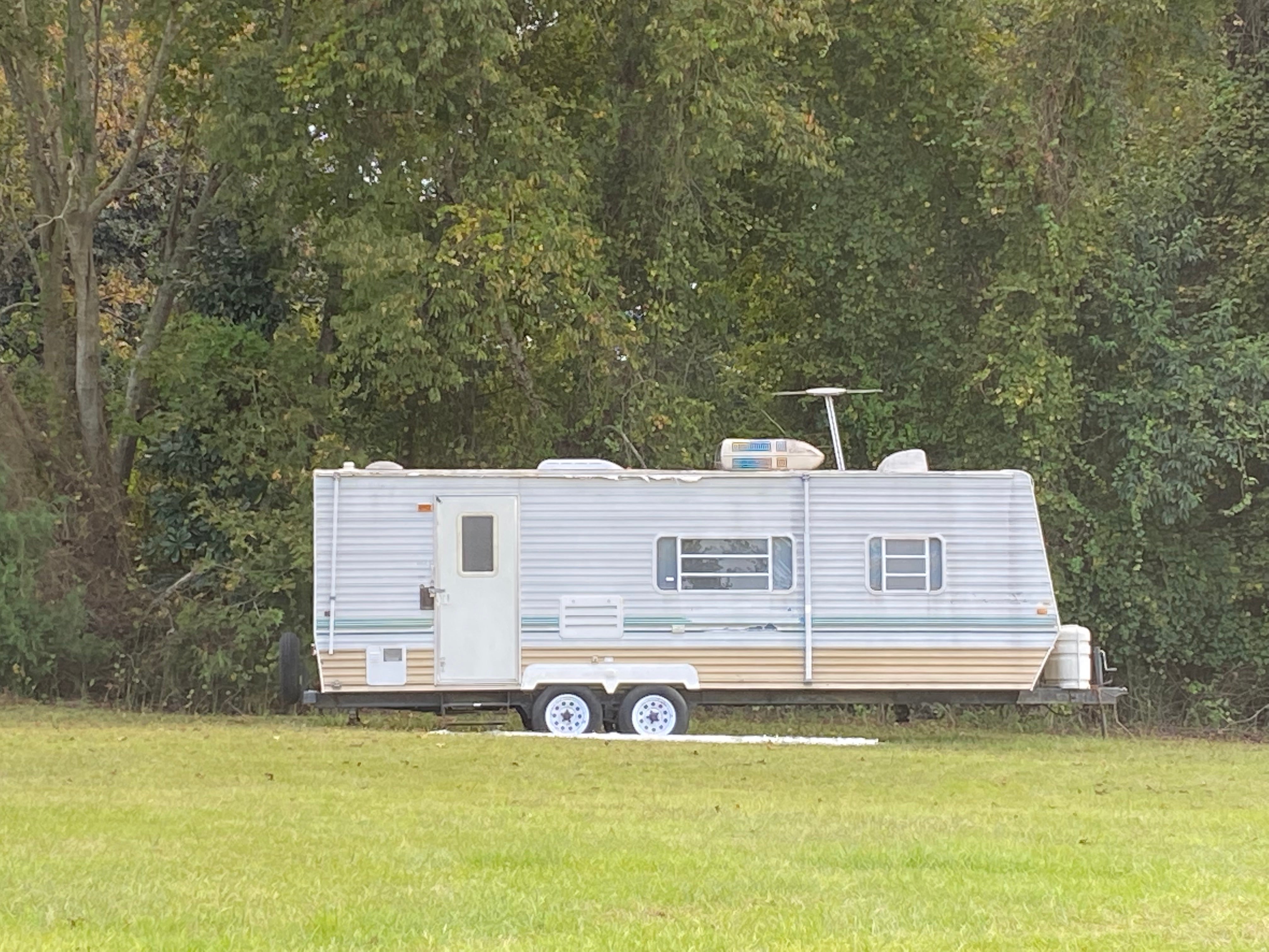 Camper submitted image from Happy Trails RV Park - 3