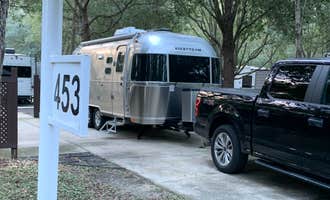 Camping near Devil's Den Spring: Williston Crossings RV Resort, Williston, Florida