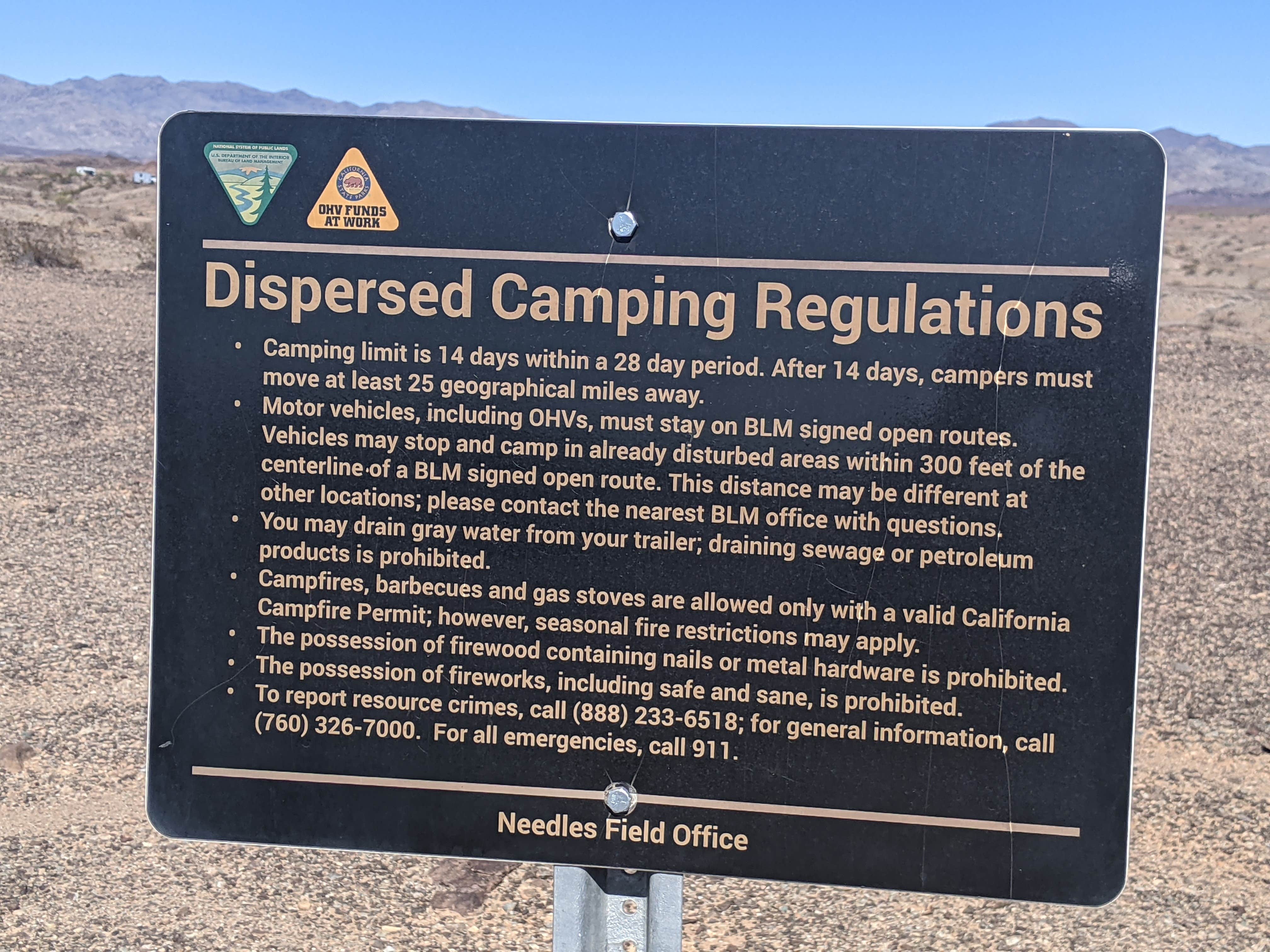 Camping near Parker Pit Road Dispersed: BLM mp 138.0 South spur dispersed, Earp, California