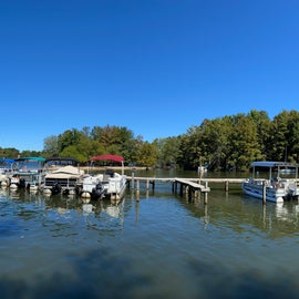 Here's a panorama of the little island that sets across from the Marina