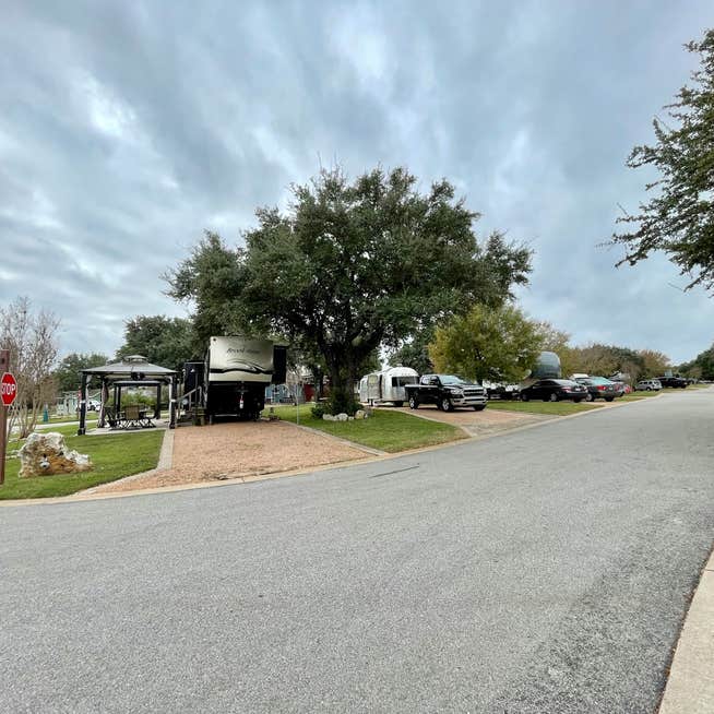 Austin Rv Park THE 10+ BEST RV Parks near Austin, TX
