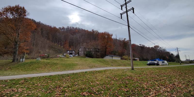 Camper submitted image from Thunder Mountain Campground