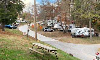 Camping near Poland Creek: Soaring Eagle Campground, Kingston, Tennessee