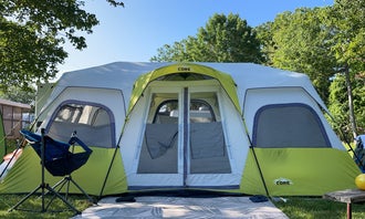 Camping near Dixons Coastal Maine Campground: Burnette’s Campground, Cape Neddick, Maine