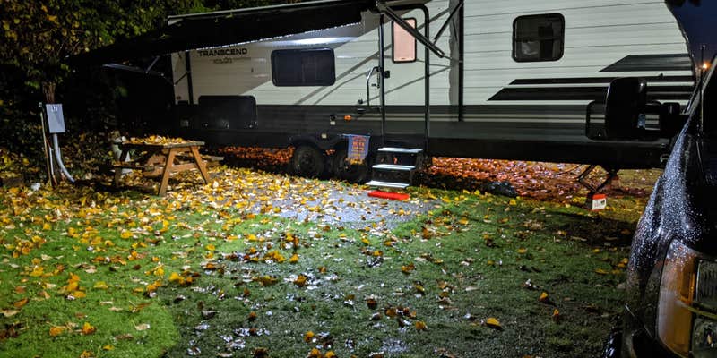 Camper submitted image from Rest-A-While RV Park