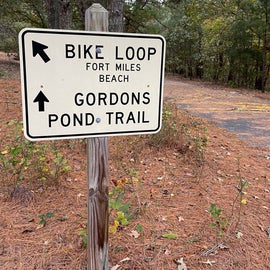 Good trail signage