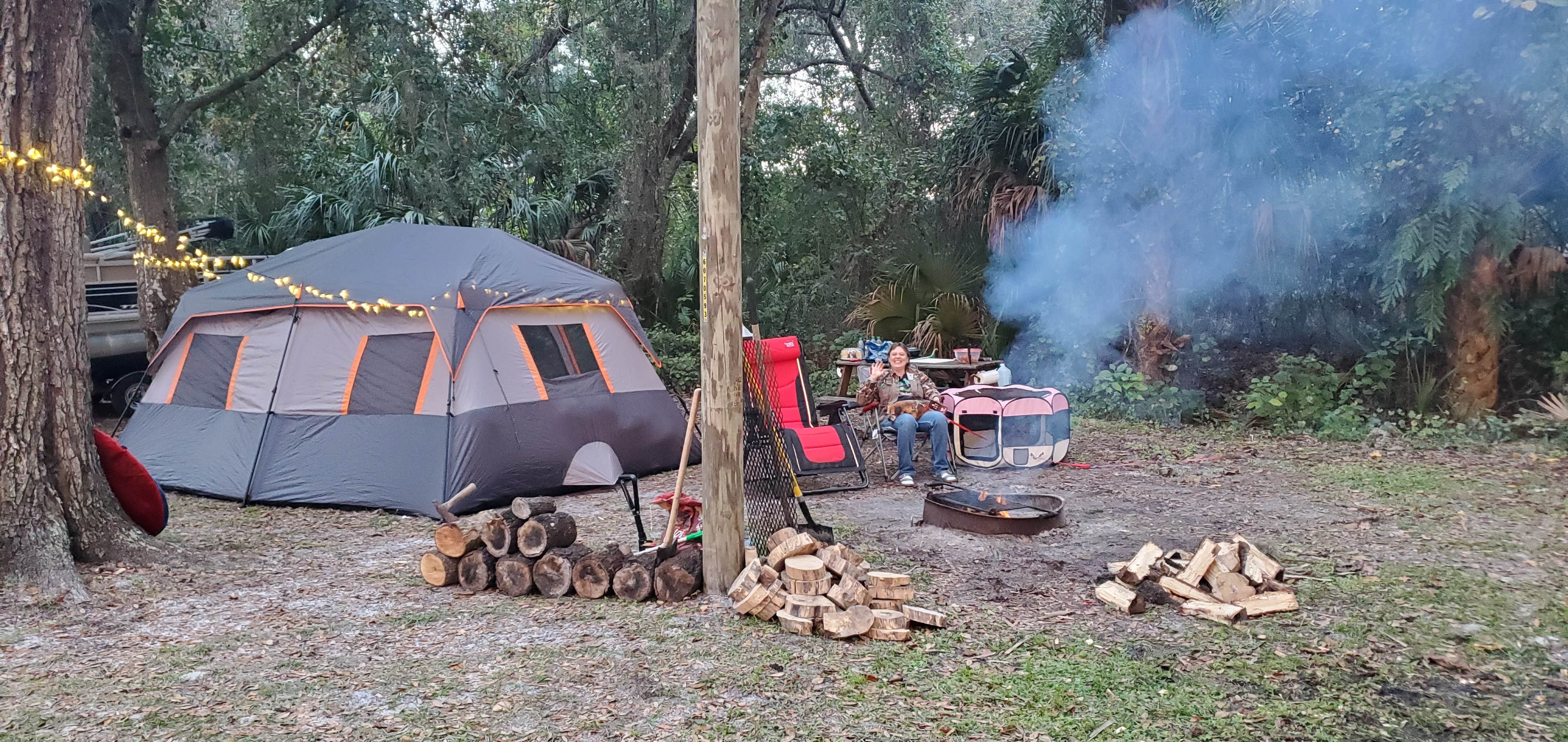 Camping near Bonfires Welcome: St Johns River Campground, Astor, Florida