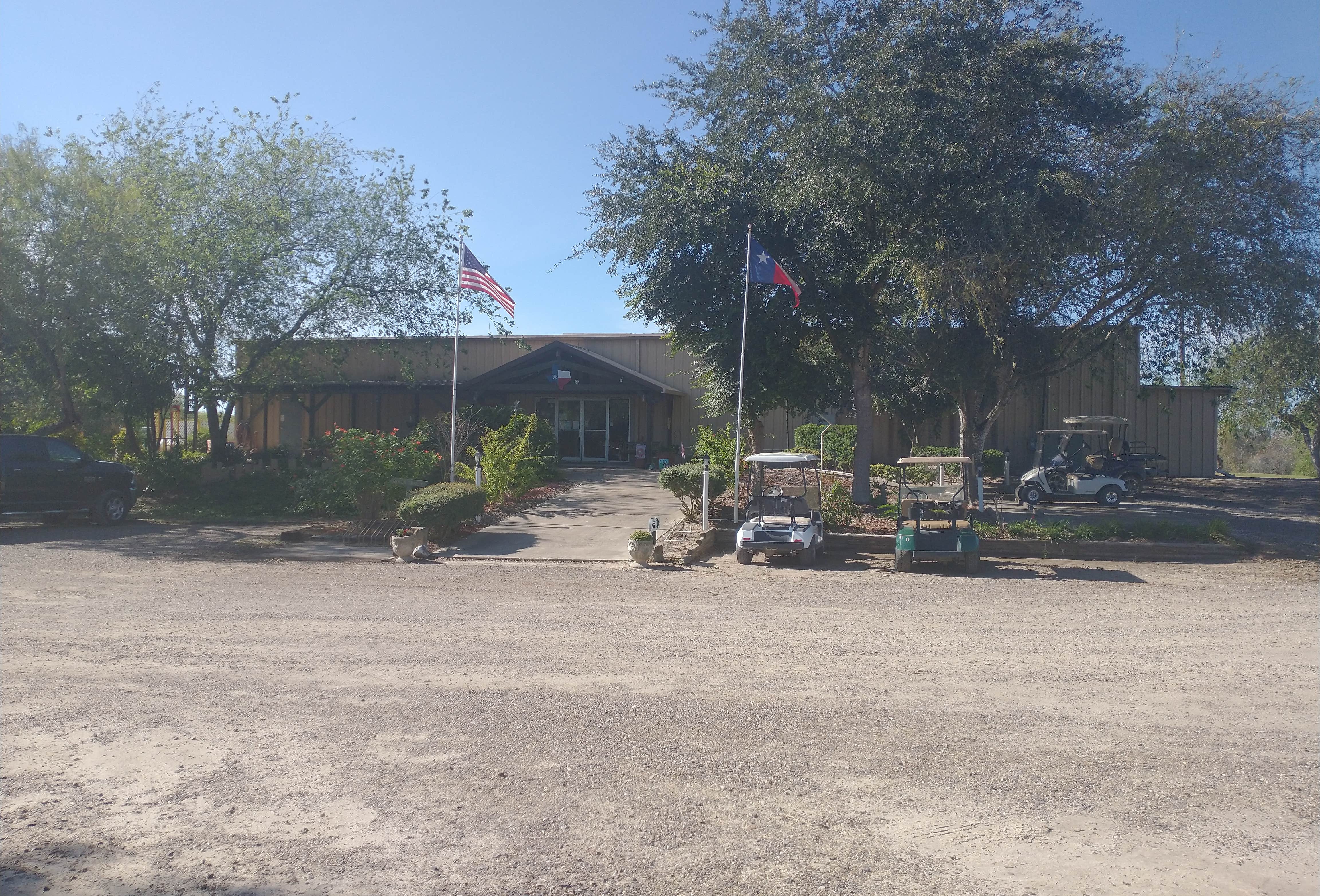 Mathis Rv Wilderness Lakes RV Resort | Mathis, Texas