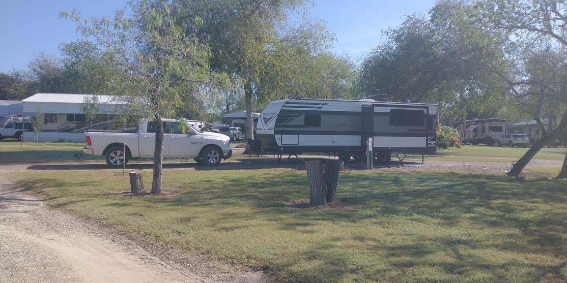 Mathis Rv Wilderness Lakes RV Resort | Mathis, Texas