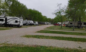 Camping near Johnson County Park: Friends O' Mine Campground & Cabins, Nashville, Indiana