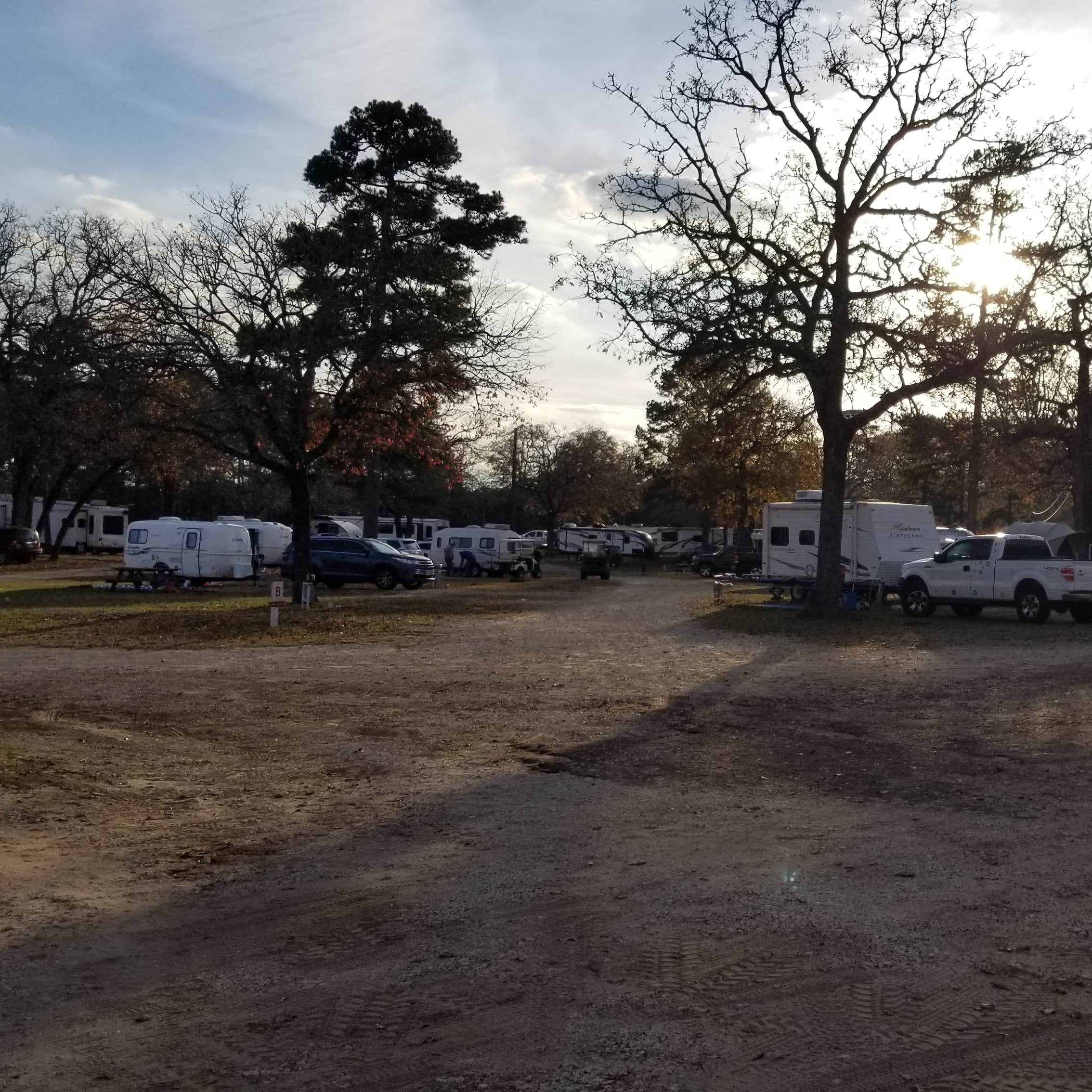 Camp Tonkawa Springs RV Park and Campground | Garrison, TX