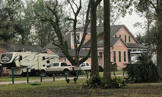 Camping near Kemper Williams Parish Park: Poche Plantation RV Resort Cottage, Laplace, Louisiana
