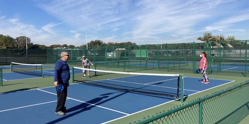 Camper submitted image from oak alley rv resort