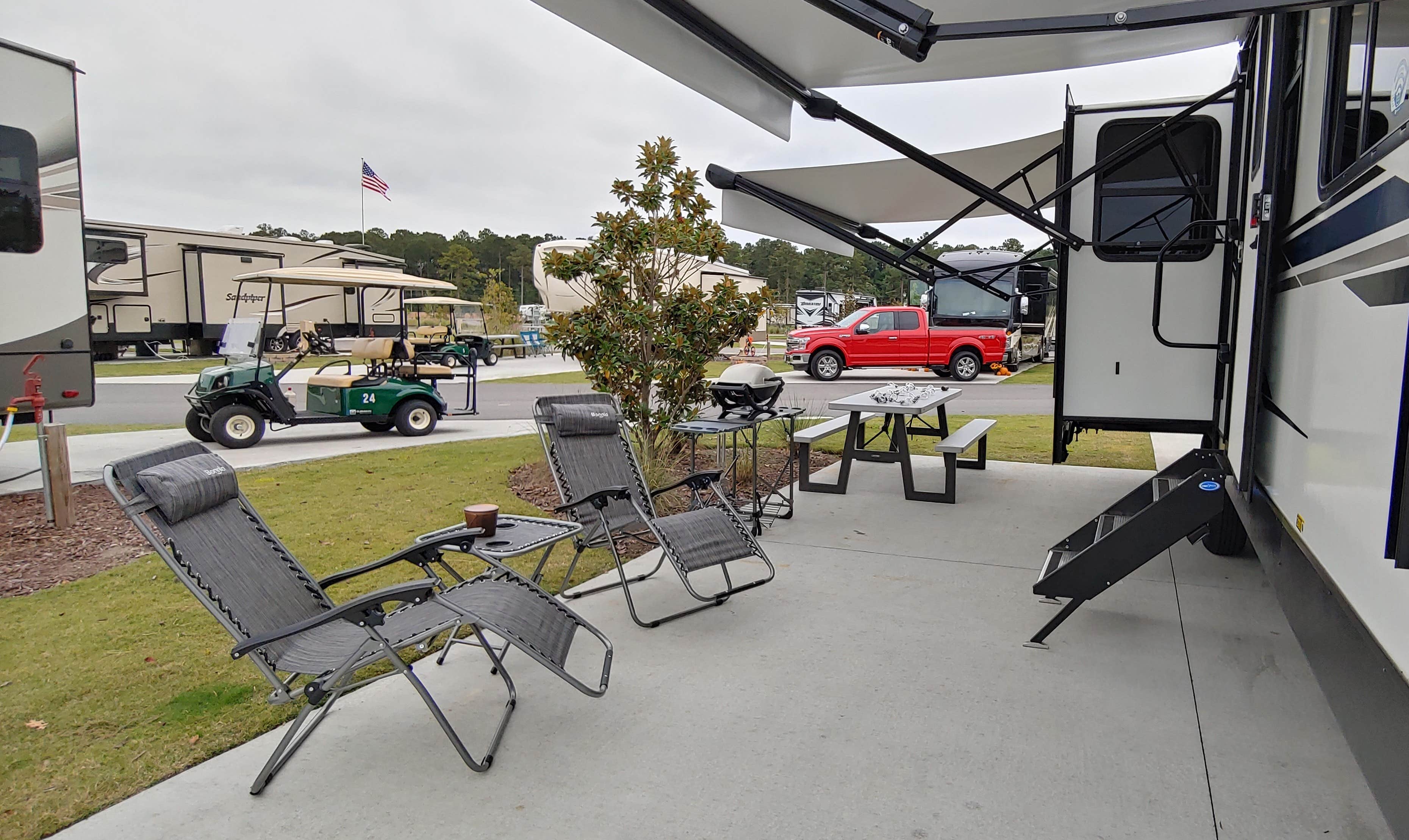 deb K.'s photo of rv camping at Sun Outdoors Myrtle Beach near Andrews, SC