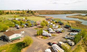 Camping near Potholes State Park Campground: Warden Lake RV Resort, Warden, Washington